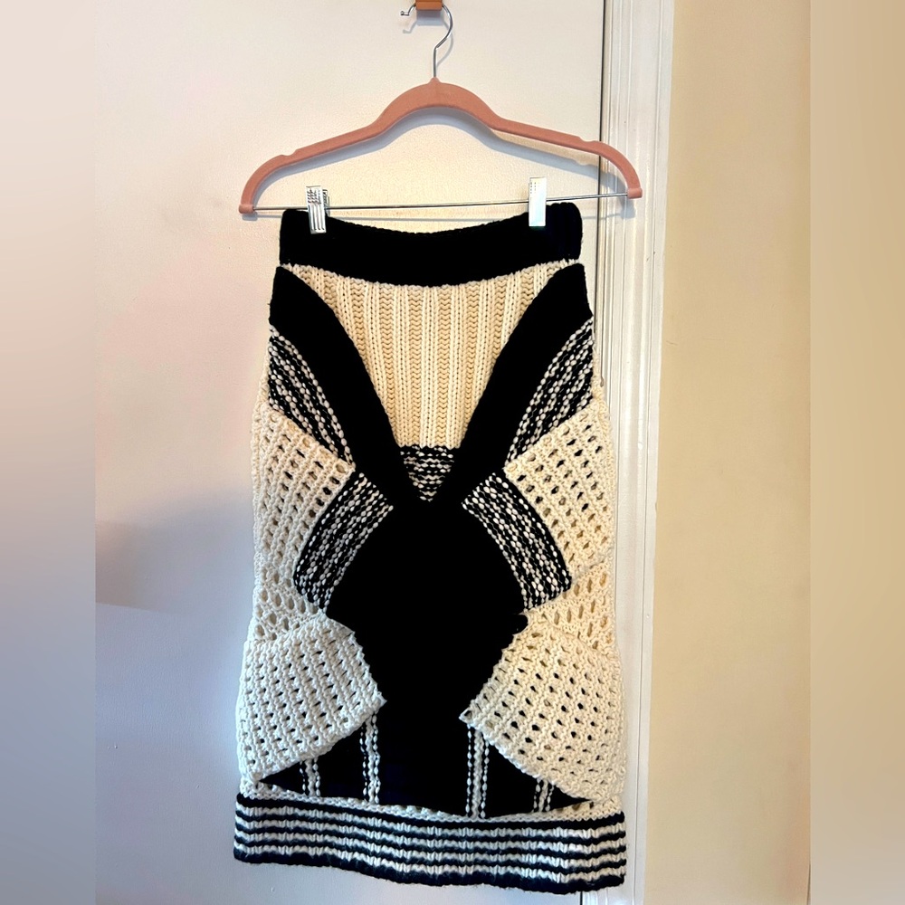 RUNWAY BURBERRY Knitted Skirt